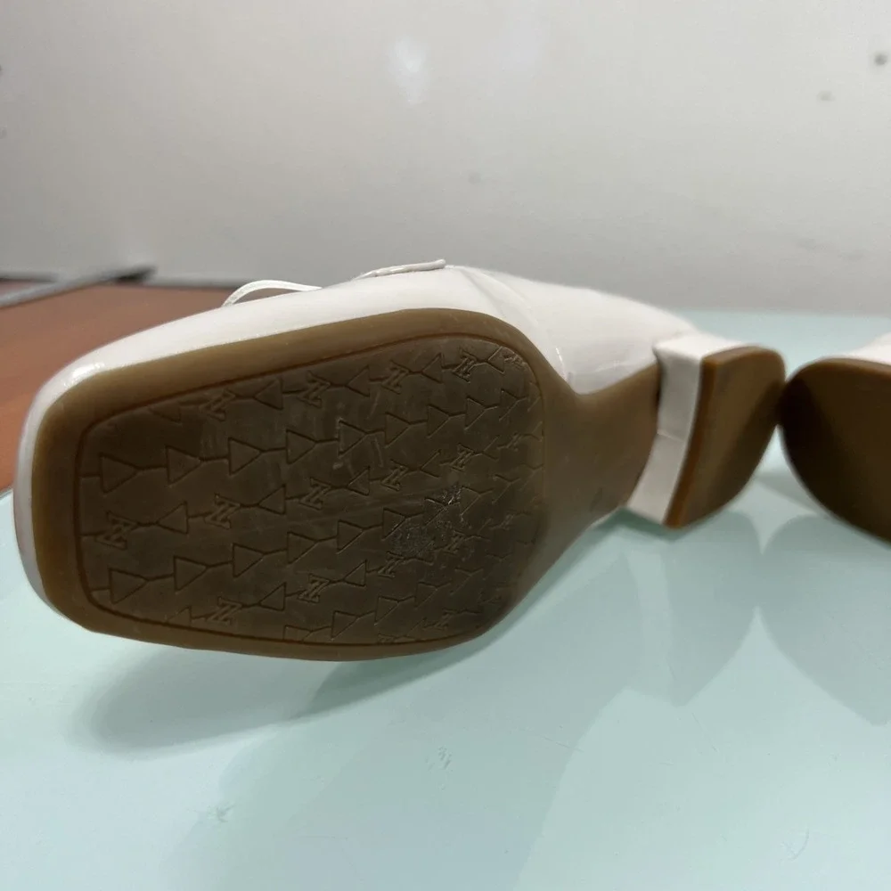 Adrienne Vittadini Cream‎ Patent Loafer 7.5 Block Heel